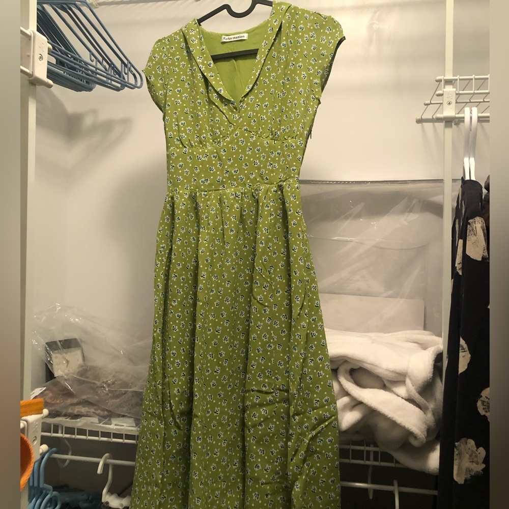 Reformation Alisa dress in arlo color - Picture 5 of 7